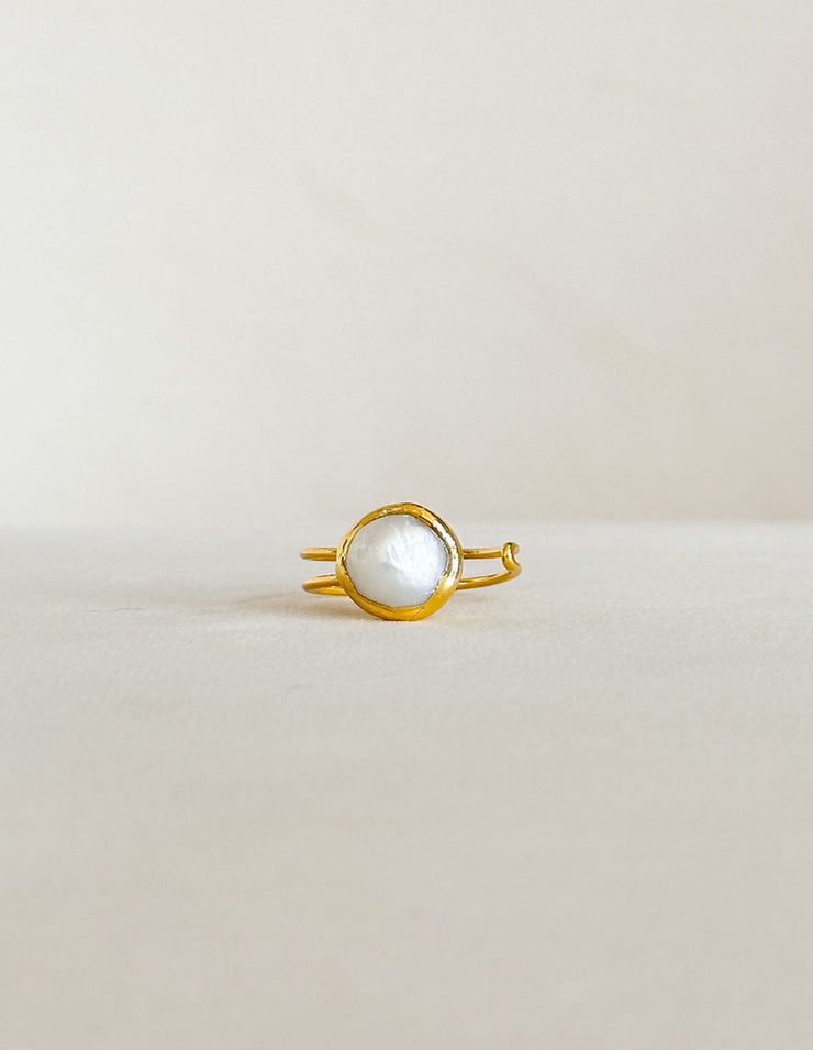 Single Pearl Ring