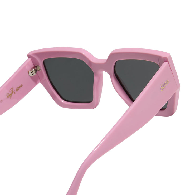 She's a 10 Square Sunglasses- Bubblegum Pink